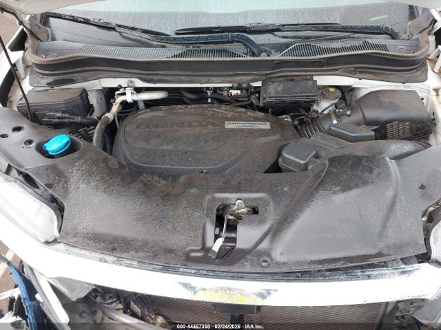 5FNYF5H92JB001493 Honda Pilot Touring