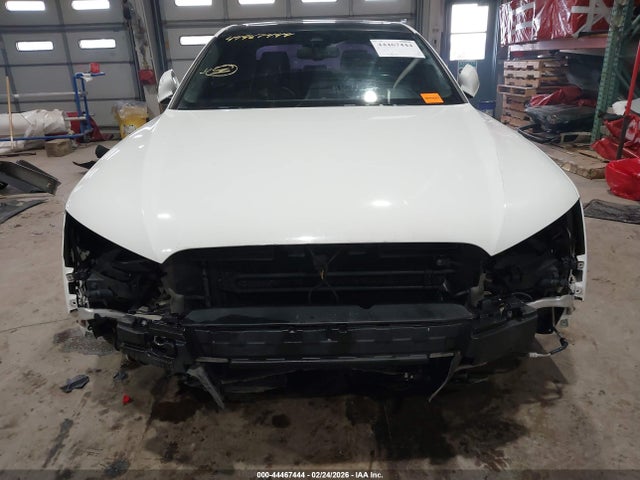2012 Audi A8 L 4.2 მანქანა იყიდება აუქციონზე, vin: WAURVAFD8CN015472, აუქციონის ნომერი: 44467444