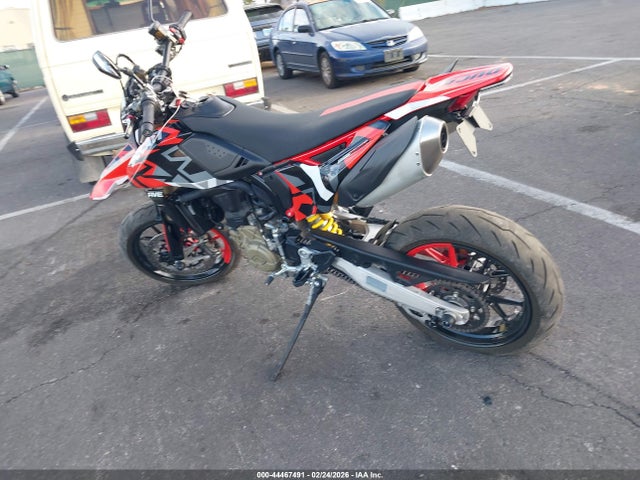 2025 DUCATI HYPERMOTARD ZDMBAS2N6SB003717 Photo 2