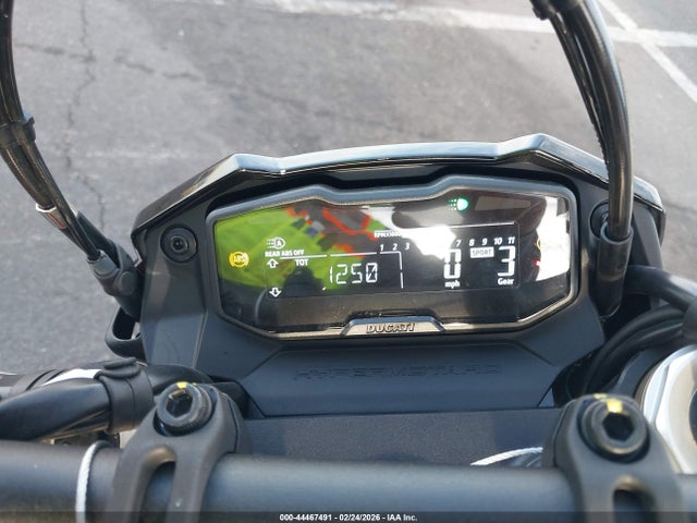 2025 DUCATI HYPERMOTARD ZDMBAS2N6SB003717 Photo 6