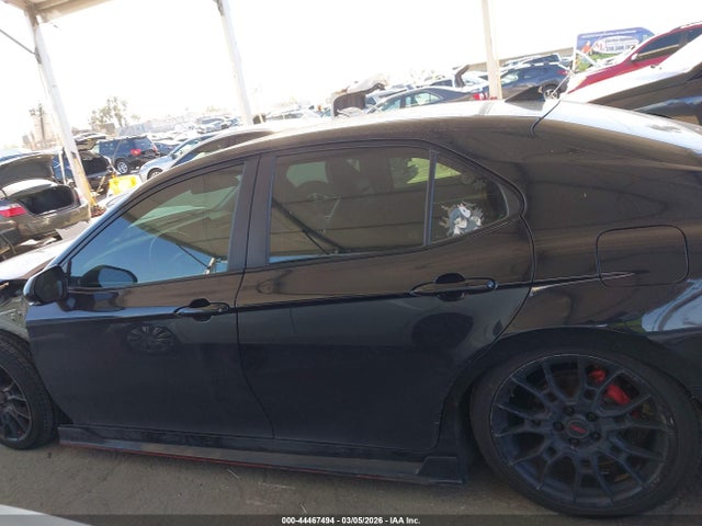 2021 Toyota Camry Trd მანქანა იყიდება აუქციონზე, vin: 4T1KZ1AK1MU048329, აუქციონის ნომერი: 44467494