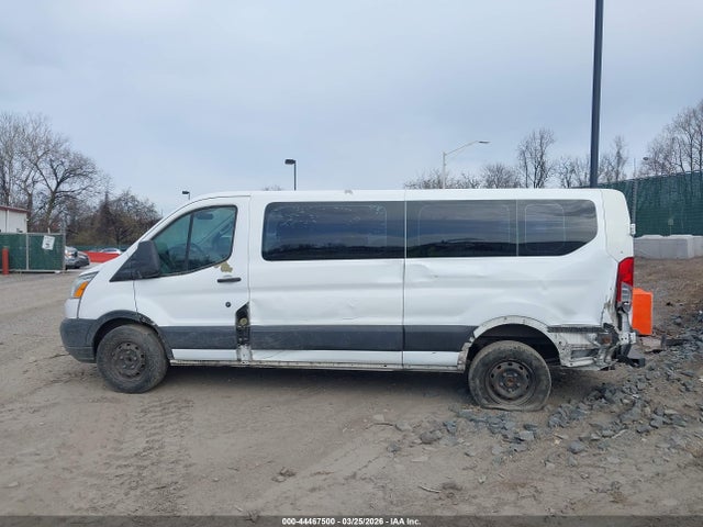 Продаж на аукціоні авто 2015 Ford Transit-350 Xlt, vin: 1FBZX2ZM3FKB12300, номер лоту: 44467500