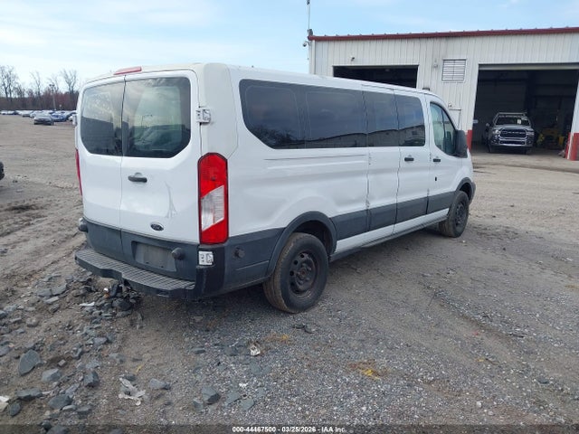 Продаж на аукціоні авто 2015 Ford Transit-350 Xlt, vin: 1FBZX2ZM3FKB12300, номер лоту: 44467500