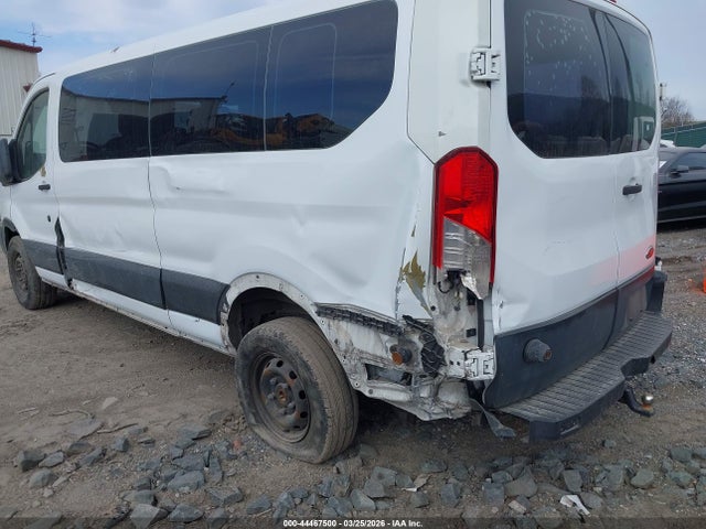 Продаж на аукціоні авто 2015 Ford Transit-350 Xlt, vin: 1FBZX2ZM3FKB12300, номер лоту: 44467500