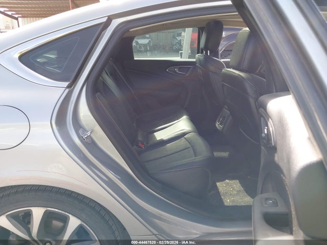 Aukcja sprzedaży 2015 Chrysler 200 C, vin: 1C3CCCCG3FN650889, numer aukcji: 44467520