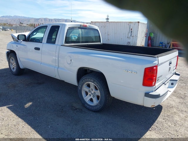 2010 DODGE DAKOTA 1D7RW3BP9AS199787 Photo 2
