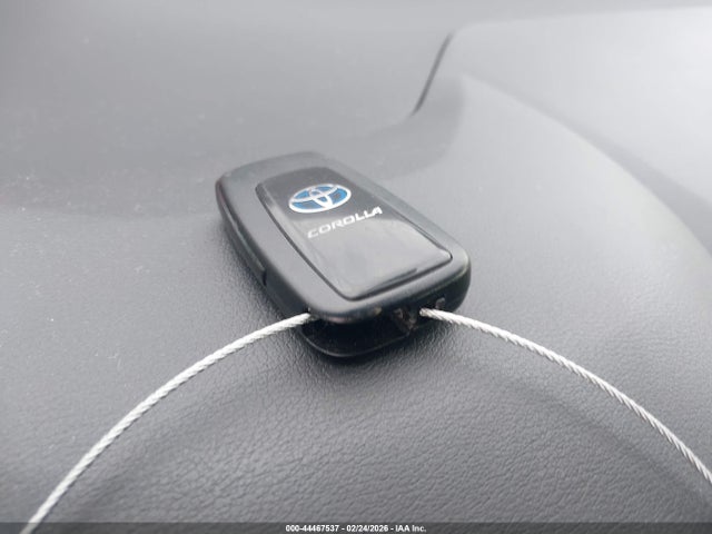 Toyota Corolla Hybrid Le 2021 JTDEAMDE4MJ019487 Image 11