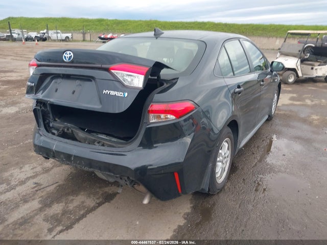 Toyota Corolla Hybrid Le 2021 JTDEAMDE4MJ019487 Image 4