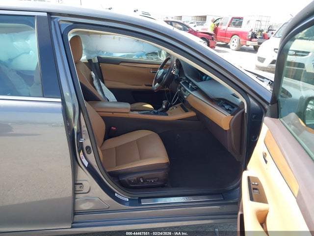 Продажа на аукционе авто 2016 Lexus Es 350, vin: 58ABK1GG3GU035098, номер лота: 44467551