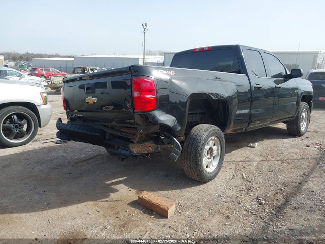 2017 CHEVROLET SILVERADO 1500 1GCVKPEC6HZ261765 Photo 3