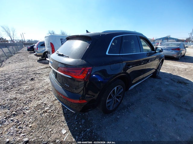 2021 AUDI Q5 WA1BAAFY6M2012375 Photo 3