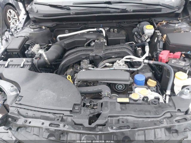 4S4BTADC4R3300951 Subaru Outback Premium