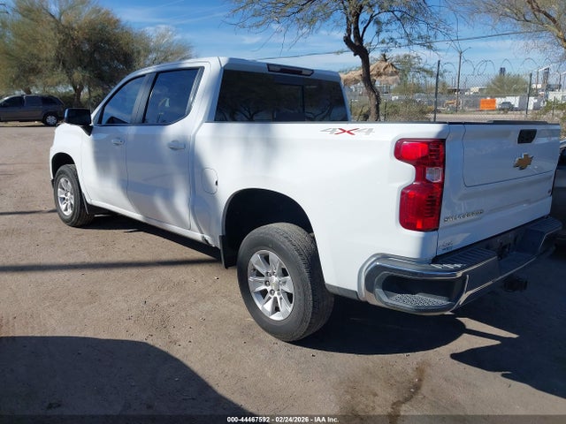2021 CHEVROLET SILVERADO 1500 3GCPYDEK0MG373226 Photo 2