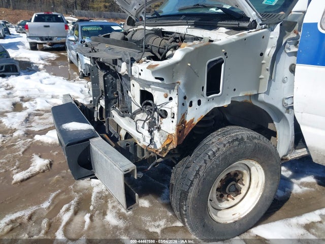Ford E-350 Cutaway 2016 1FDEE3FL0GDC22482 Image 23