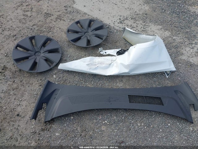 Продаж на аукціоні авто 2025 Tesla Model 3 Long Range Rear-wheel Drive/standard Rear-wheel Drive, vin: 5YJ3E1EA5SF051102, номер лоту: 44467614