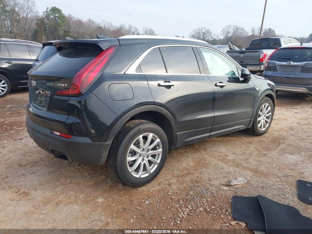 2019 CADILLAC XT4 1GYAZAR46KF146709 Photo 3