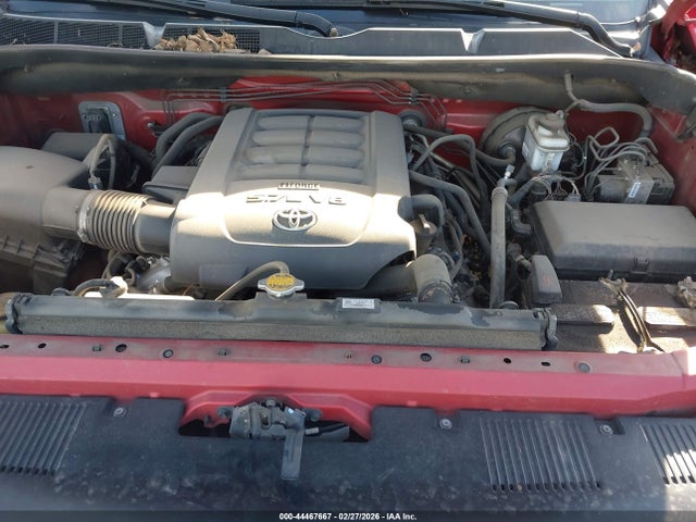 5TFEY5F17HX219178 Toyota Tundra Sr5 5.7l V8
