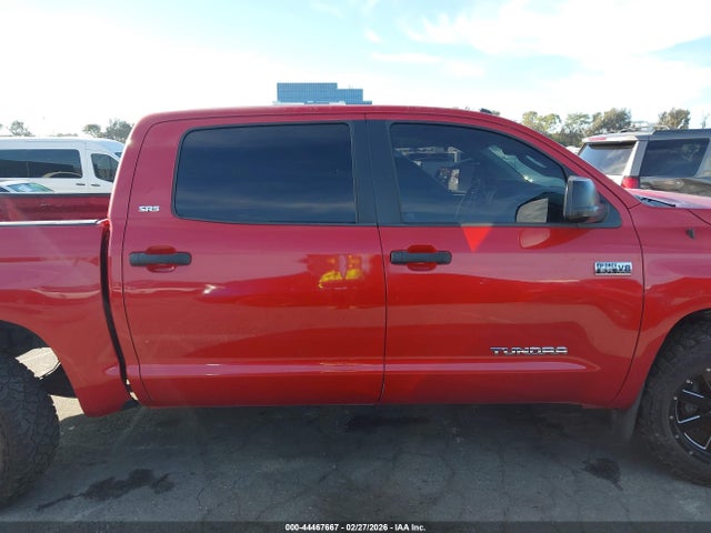 5TFEY5F17HX219178 Toyota Tundra Sr5 5.7l V8