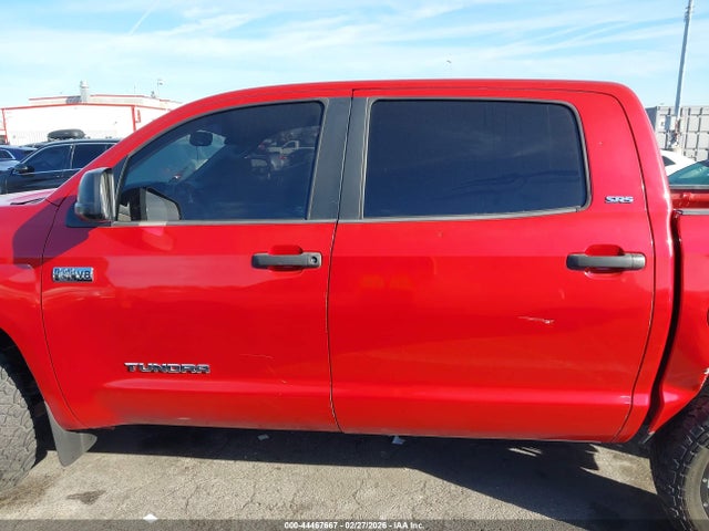 5TFEY5F17HX219178 Toyota Tundra Sr5 5.7l V8