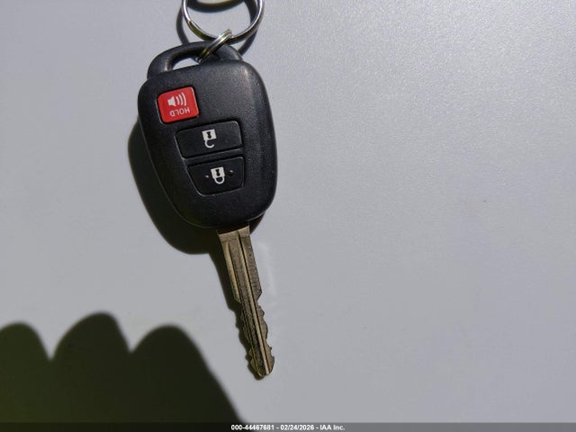 Scion XB 2015 JTLZE4FE6FJ069222 Image 11