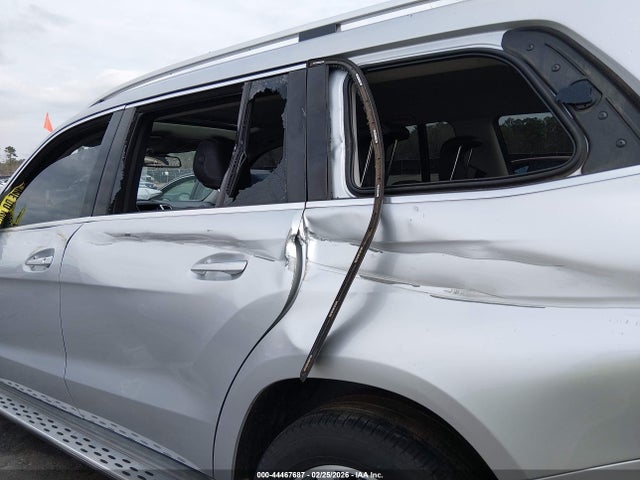 2015 MERCEDES-BENZ GL 350 BLUETEC 4JGDF2EE0FA520410 Photo 5