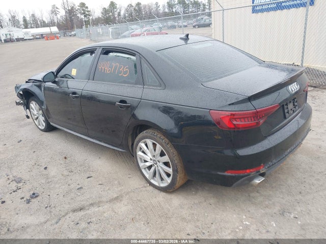 2018 AUDI A4 WAUDNAF48JN016662 Photo 2