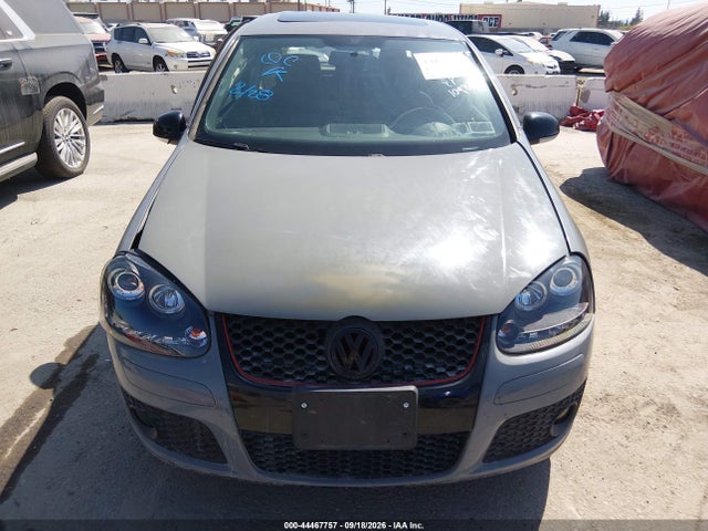2007 Volkswagen Rabbit 4-door მანქანა იყიდება აუქციონზე, vin: WVWDS71K17W073938, აუქციონის ნომერი: 44467757