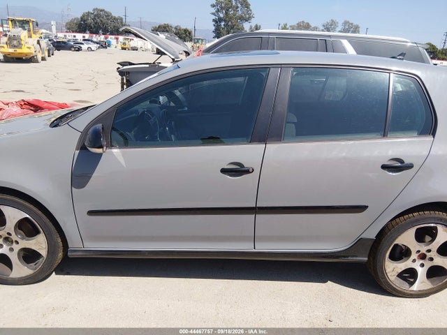 2007 Volkswagen Rabbit 4-door მანქანა იყიდება აუქციონზე, vin: WVWDS71K17W073938, აუქციონის ნომერი: 44467757
