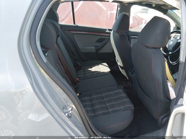 2007 Volkswagen Rabbit 4-door მანქანა იყიდება აუქციონზე, vin: WVWDS71K17W073938, აუქციონის ნომერი: 44467757