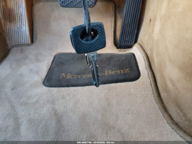 1993 MERCEDES-BENZ 400 WDBEA34E3PB876617 Photo 10