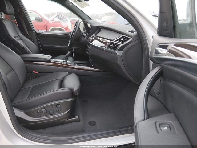 2013 BMW X5 5UXZW0C54D0B92981 Photo 4