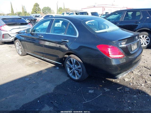 55SWF4KB9FU065615 Mercedes-Benz C 300 4matic