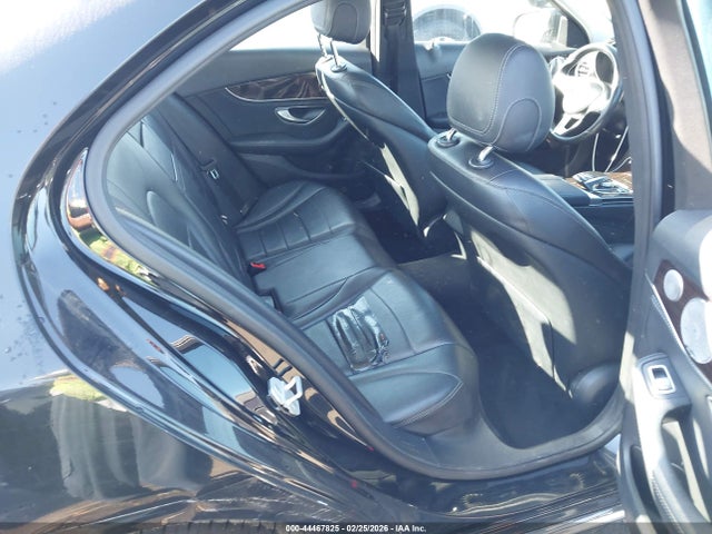55SWF4KB9FU065615 Mercedes-Benz C 300 4matic