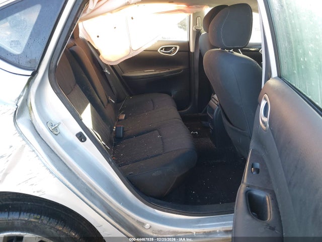 3N1AB7AP5KY306996 Nissan SENTRA SV