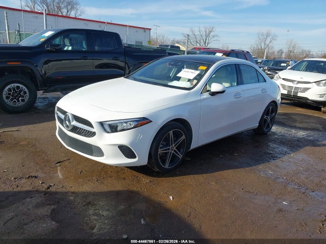 2019 MERCEDES-BENZ A 220 WDD3G4FB1KW010597 Photo 1