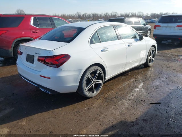 2019 MERCEDES-BENZ A 220 WDD3G4FB1KW010597 Photo 3