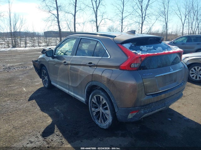 2018 MITSUBISHI ECLIPSE CROSS JA4AT5AA8JZ042892 Photo 2