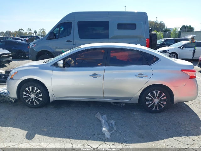 1N4AB7AP5EN855733 Nissan SENTRA SV