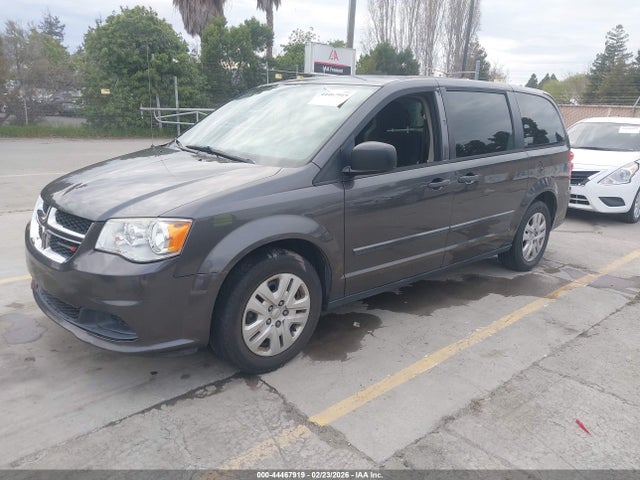 Dodge Grand Caravan American Value Pkg 2016 2C4RDGBG4GR337317 Image 2