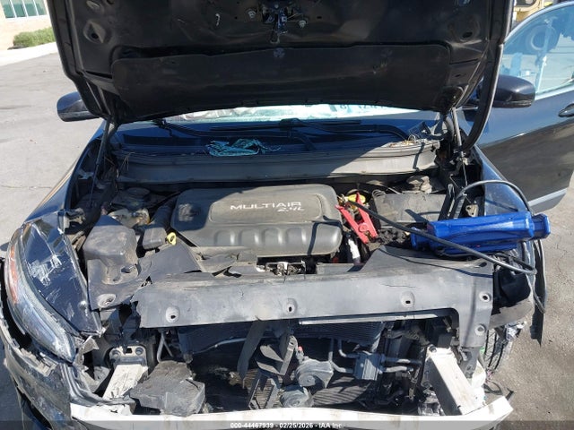 1C4PJLCB9GW257787 Jeep Cherokee Latitude