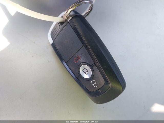 1FMCU0G60NUB19710 Ford ESCAPE SE