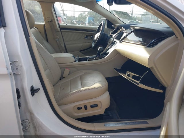 1FAHP2F8XGG139843 Ford Taurus Limited