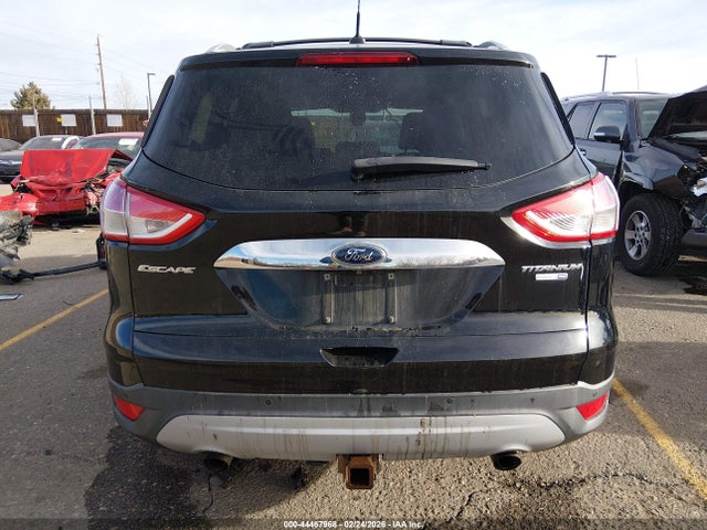1FMCU9J94GUA67315 Ford Escape Titanium