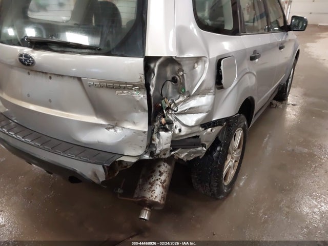 44468026 :رقم المزاد ، JF2SHABC3CH421300 vin ، 2012 Subaru Forester 2.5x مزاد بيع
