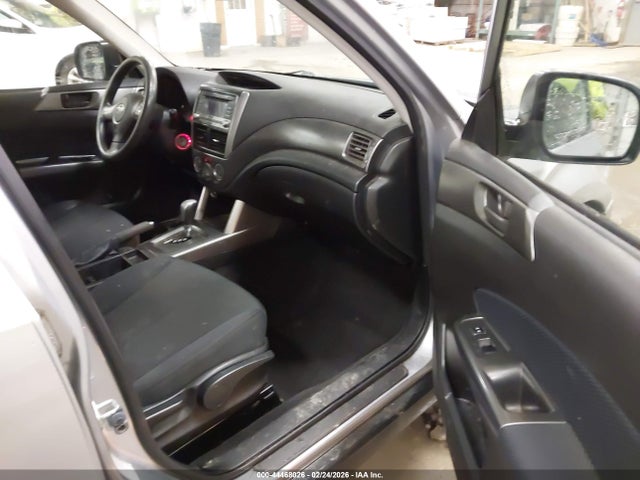 44468026 :رقم المزاد ، JF2SHABC3CH421300 vin ، 2012 Subaru Forester 2.5x مزاد بيع