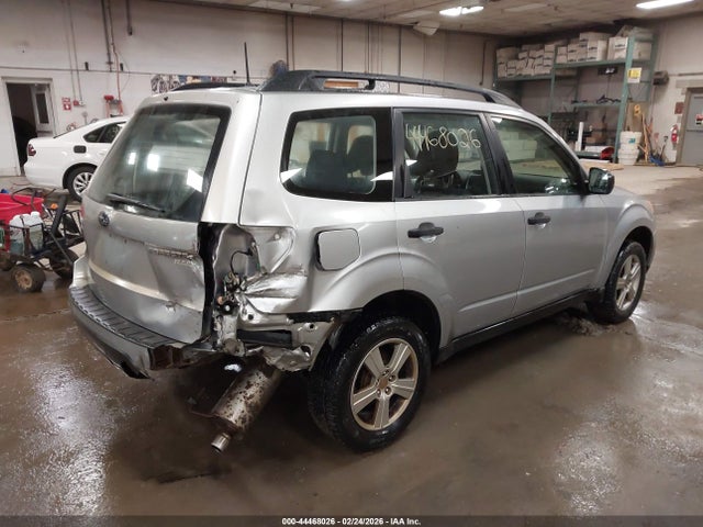 44468026 :رقم المزاد ، JF2SHABC3CH421300 vin ، 2012 Subaru Forester 2.5x مزاد بيع