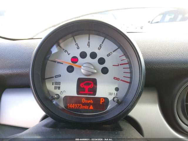 2013 MINI CLUBMAN WMWZF3C59DT489708 Photo 6
