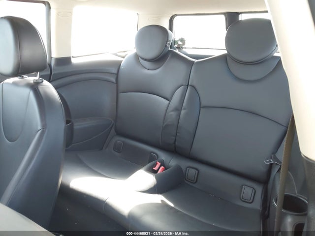 2013 MINI CLUBMAN WMWZF3C59DT489708 Photo 7