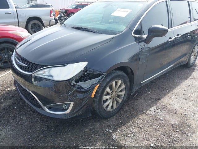 Aukcja sprzedaży 2018 Chrysler Pacifica Touring L, vin: 2C4RC1BG2JR132425, numer aukcji: 44468045