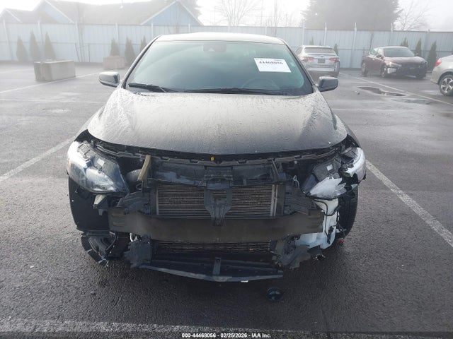 1G1ZD5ST6SF118501 Chevrolet Malibu Fwd 1lt